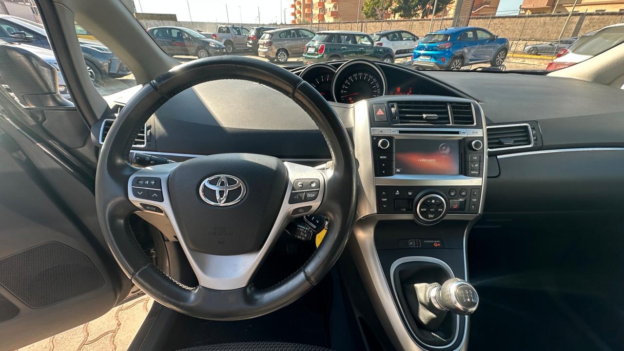 Toyota Verso 1.6 D-4D Business