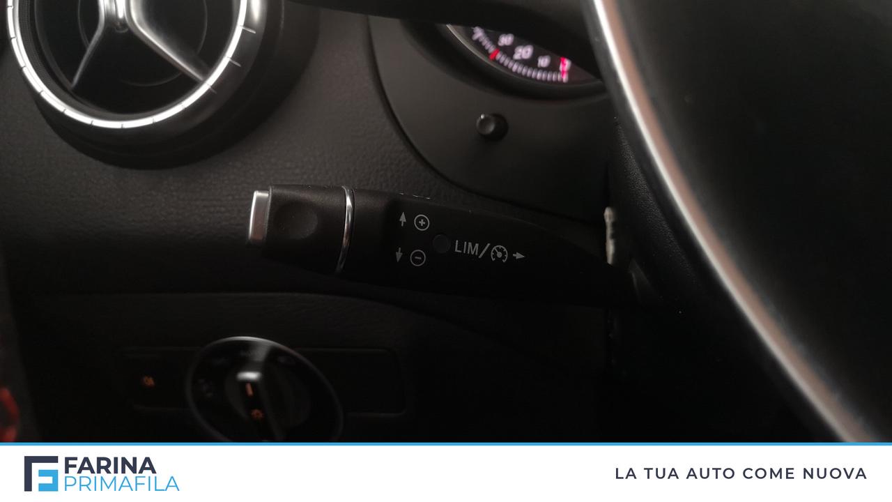 Mercedes-Benz CLA - C/X 117 - CLA 180 d Premium auto FL