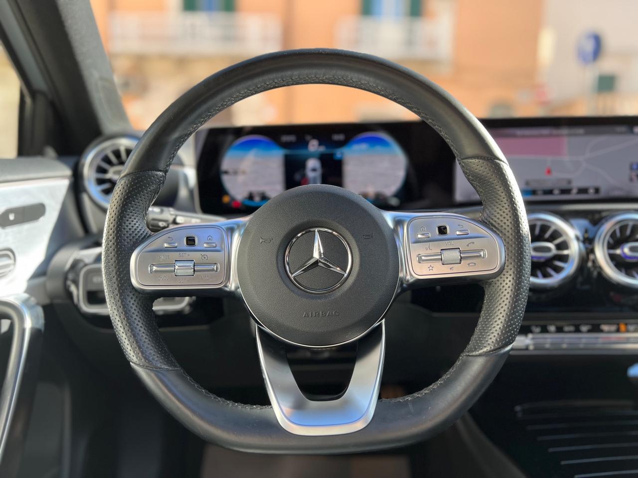 Mercedes-Benz Classe A 180d 116 Cv Automatic PREMIUM AMG LED TETTO