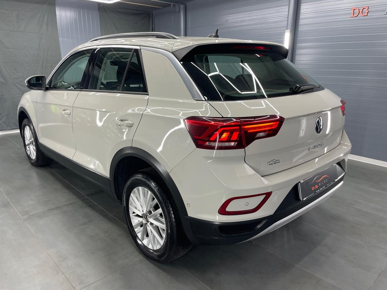 Volkswagen T-Roc 1.0 TSI Business