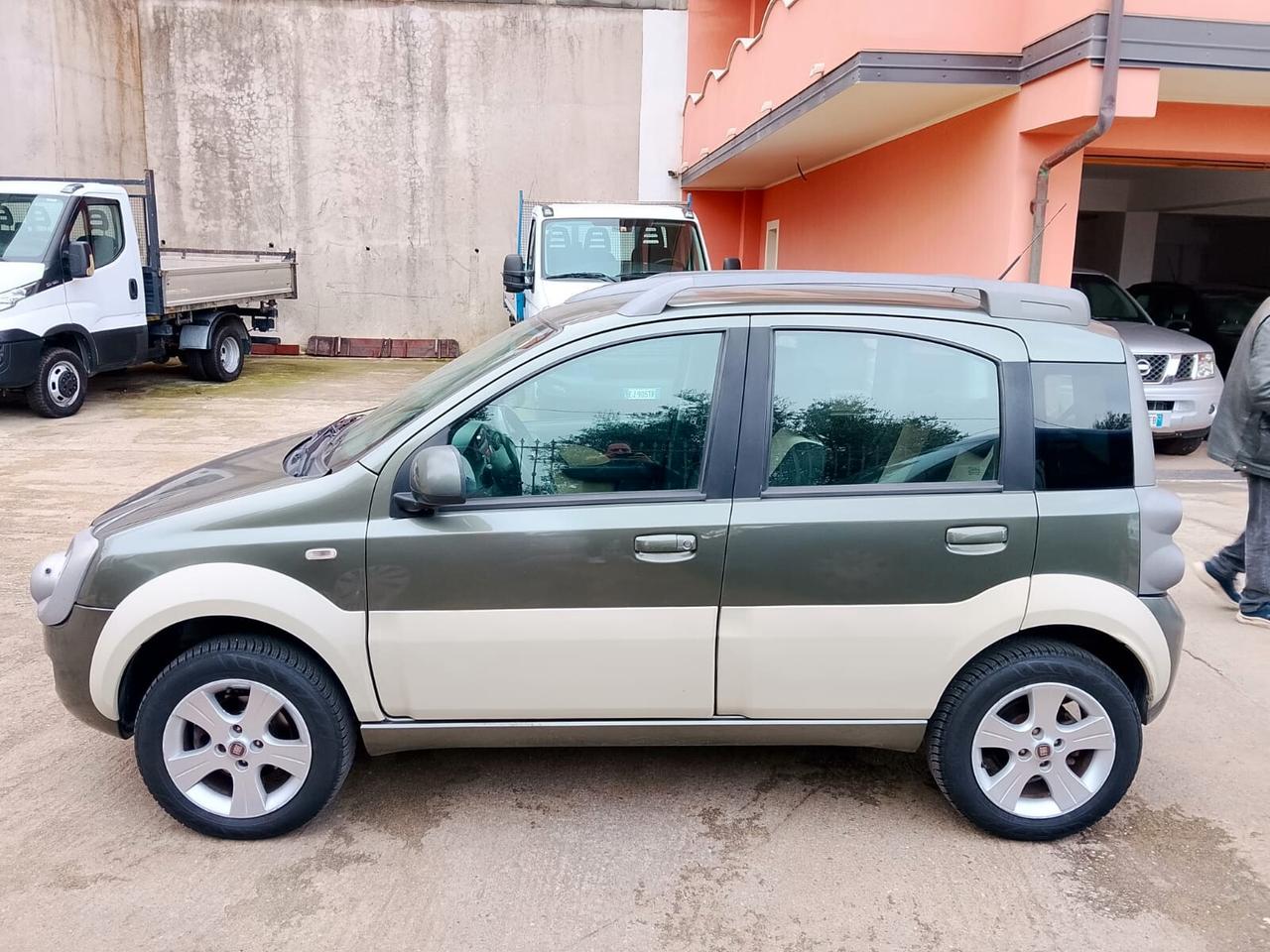 Fiat panda 1.3 mjt cross restyling Emotion 4x4