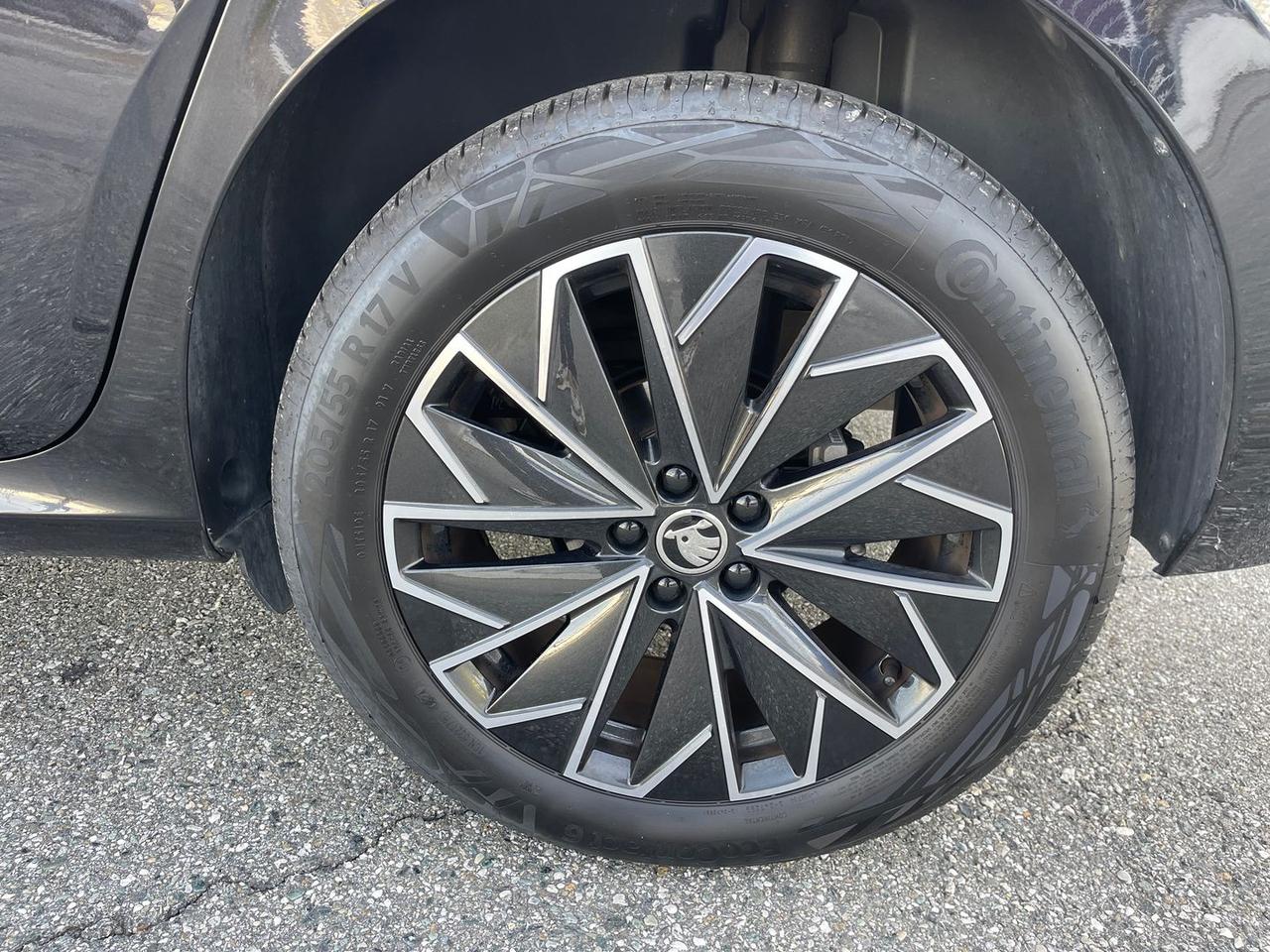 Skoda Kamiq 1.0 TSI Black Dots - PROMO FINAN #7477