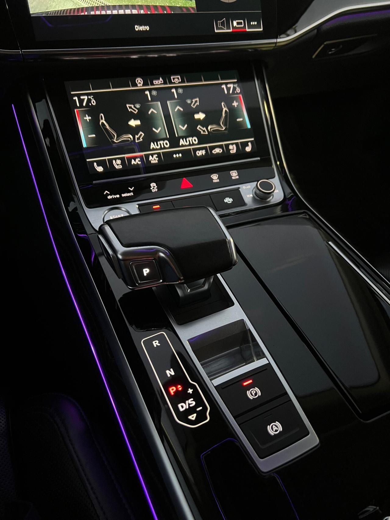 Audi A8 50 TDI 3.0 quattro 286 cv 2020