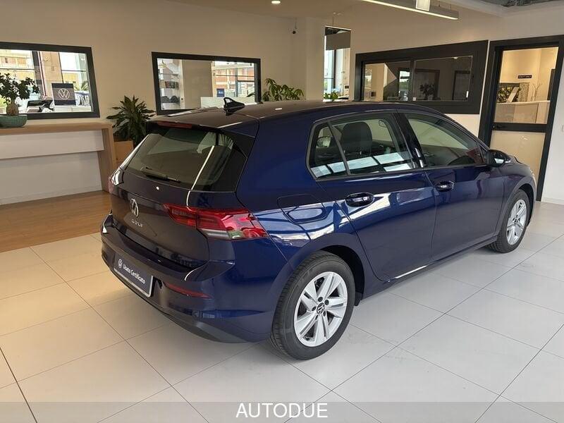 Volkswagen Golf 8 2.0 TDI SCR LIFE DSG 115 CV