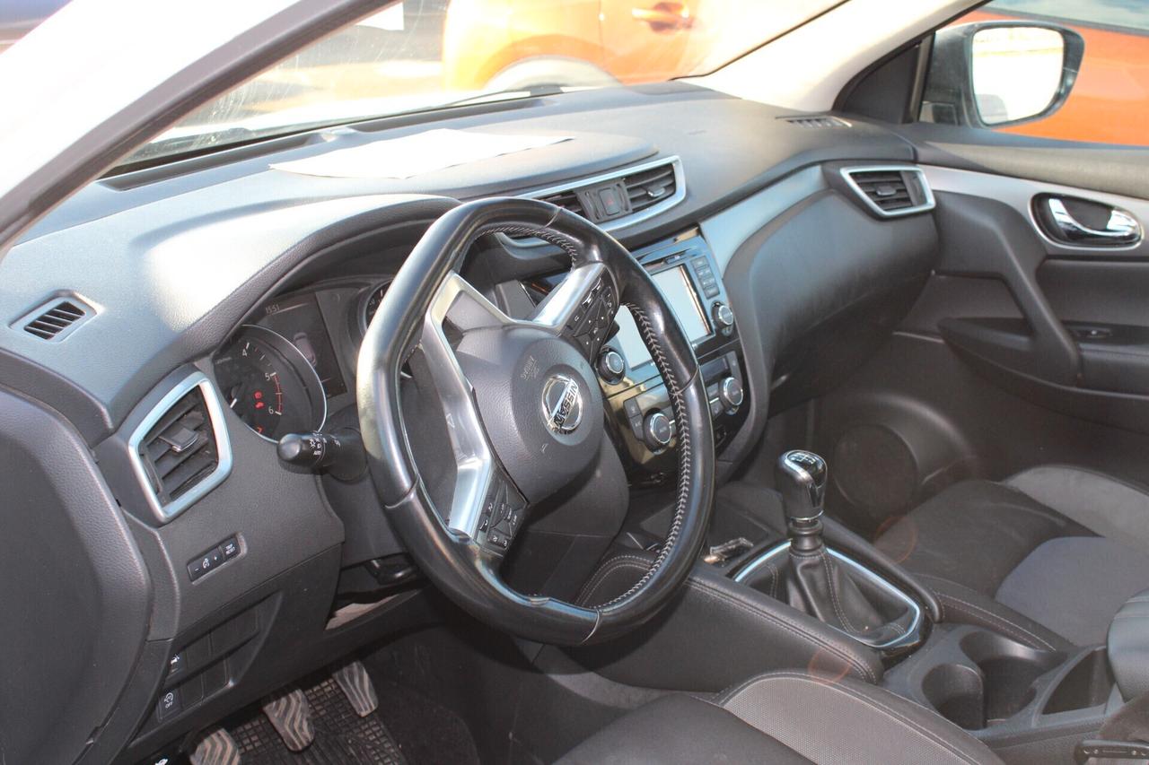 Nissan Qashqai 1.5 dCi tekna