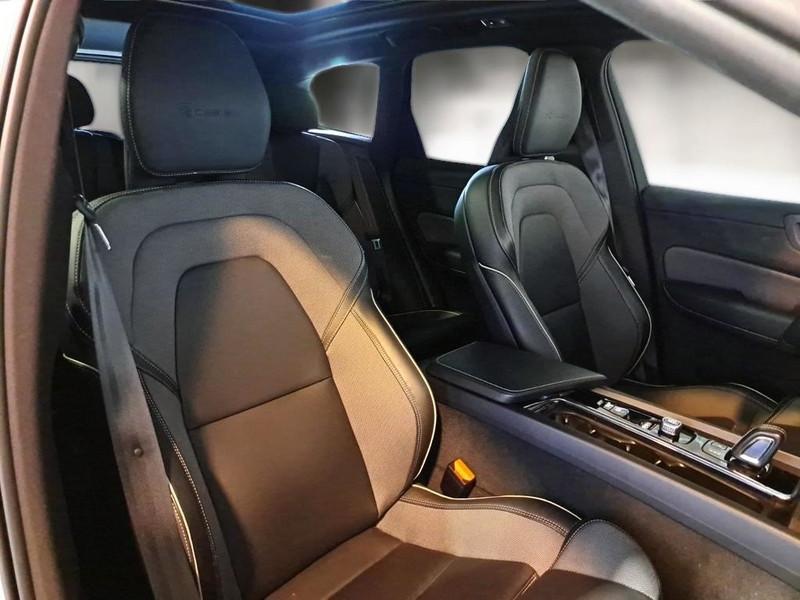 VOLVO XC60 T8 Twin Engine AWD Geartronic R-Design