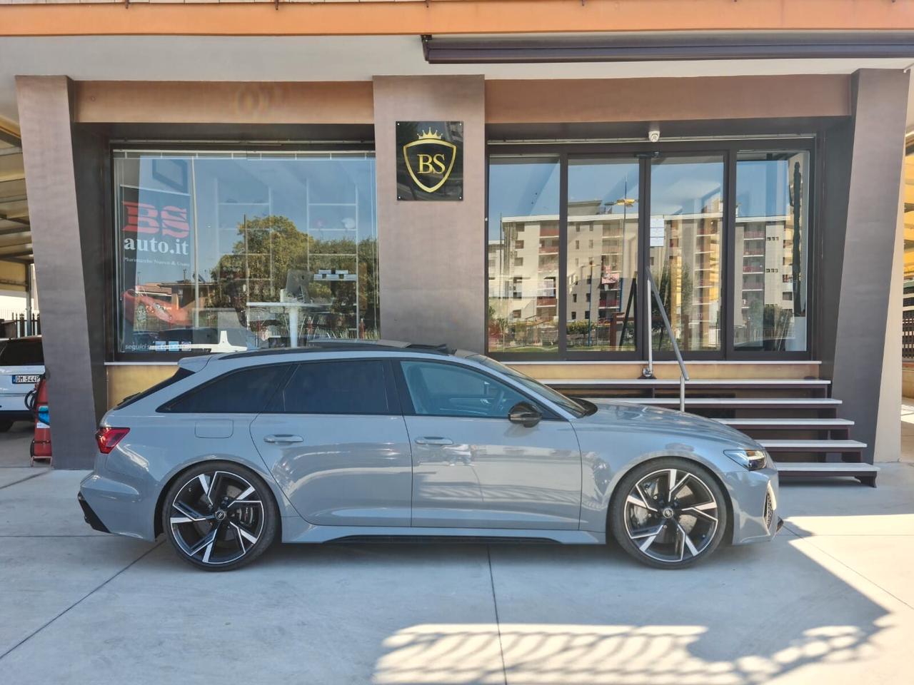 Audi RS6 Avant 4.0 dynamic race