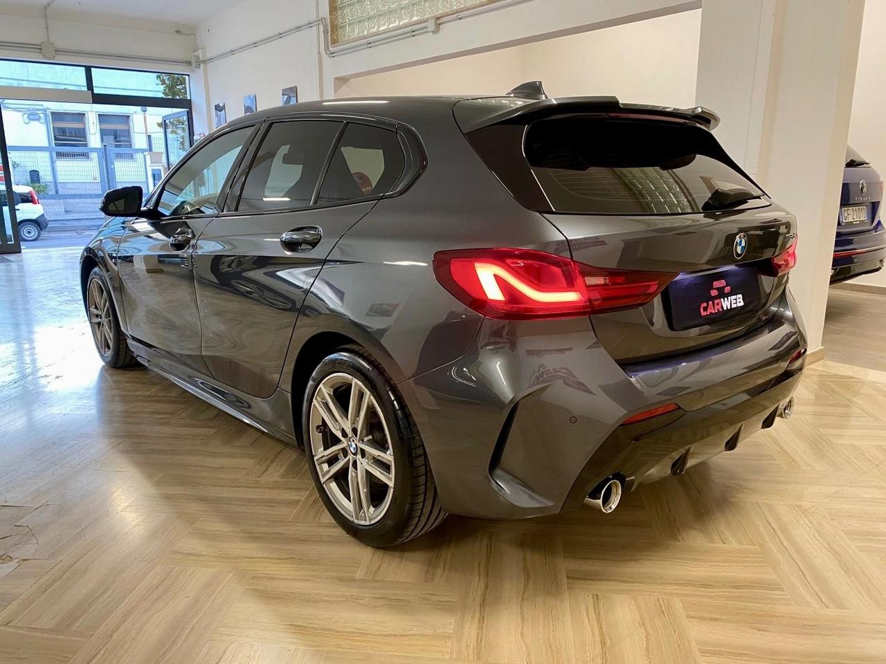 BMW 118 D MSPORT Navy 2021
