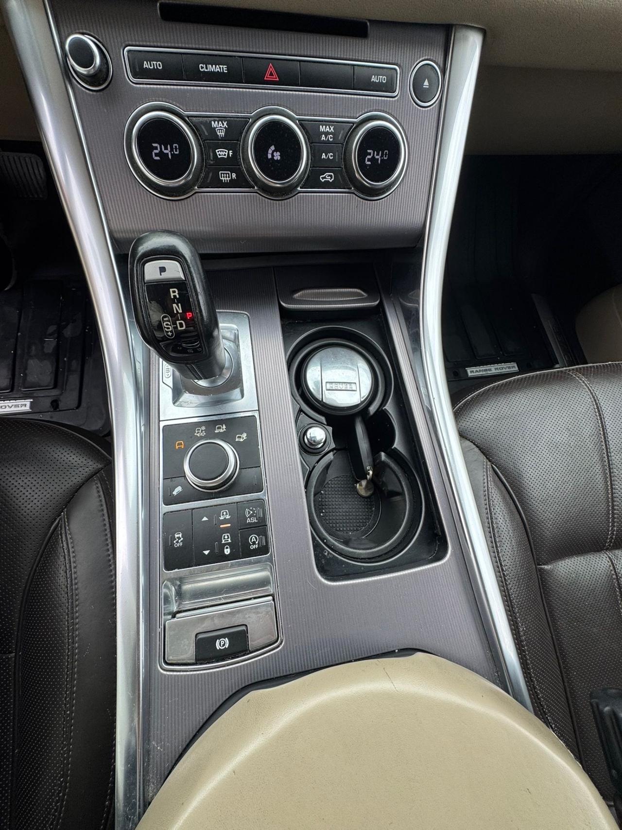 Land Rover Range Sport 3.0 TDV6 SE