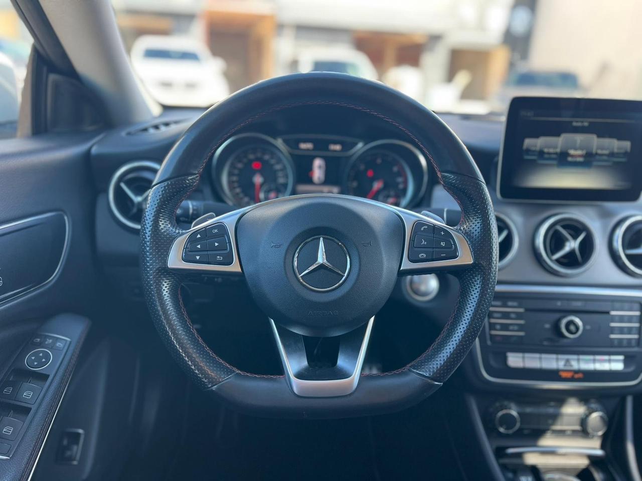 Mercedes-benz CLA 200 d Automatic Premium