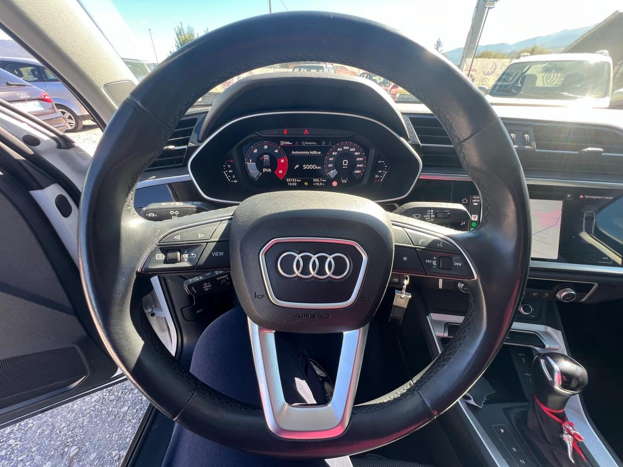 Audi Q3 35 TDI quattro S tronic Business Advanced