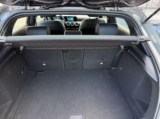 Mercedes-Benz A 180 Classe A A180d Sport auto