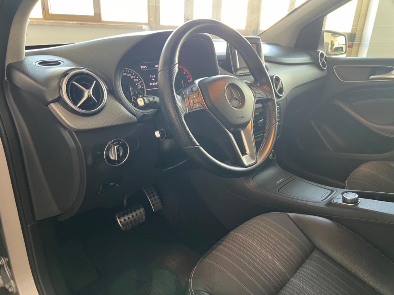 Mercedes-benz B 200 B 200 CDI Premium