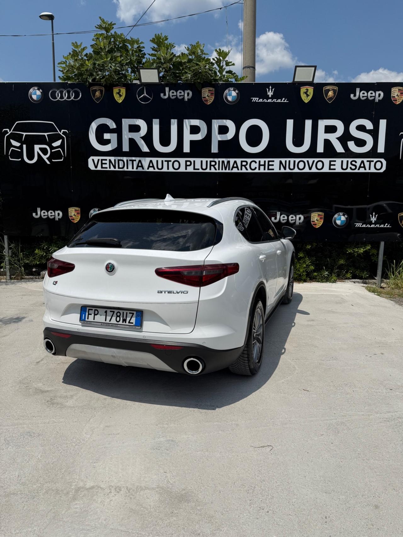 Alfa Romeo Stelvio 2.2 Turbodiesel 210 CV AT8 Q4 Business