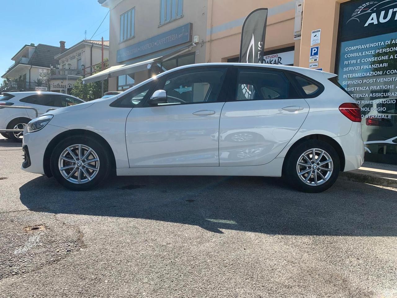Bmw 218d Active Tourer Luxury unicoprop.