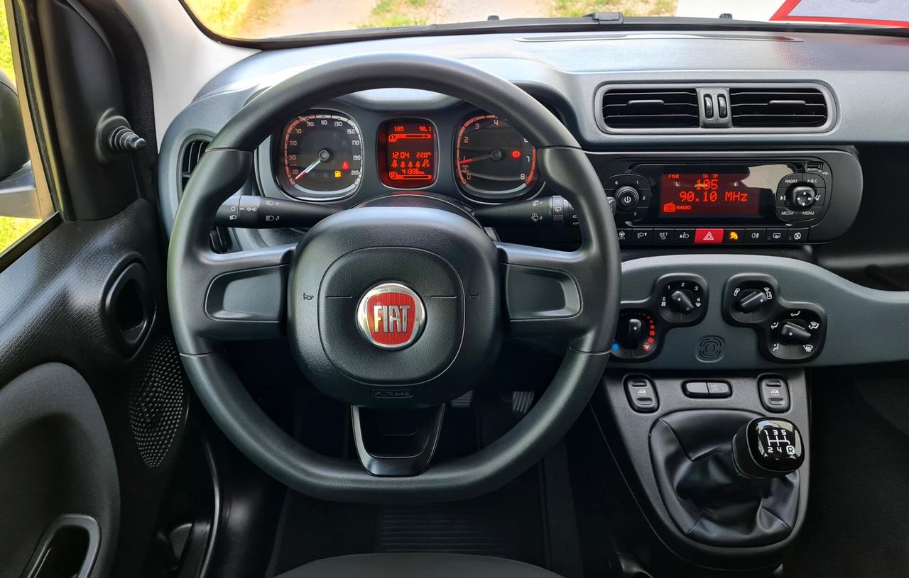 Fiat Panda 1.2 Easy 69 CV 5 Posti