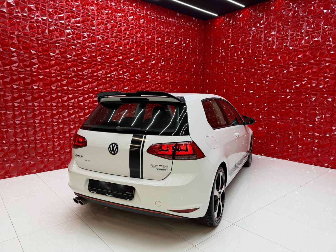 Volkswagen Golf 2.0 TDI 3p. Highline BlueMotion Technology