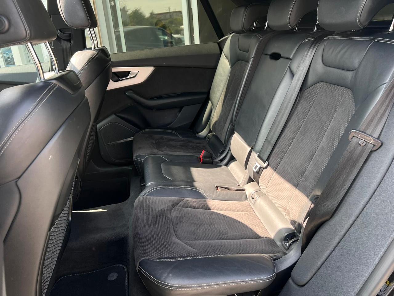 Audi Q8 50 TDI 286 CV quattro tiptronic Sport