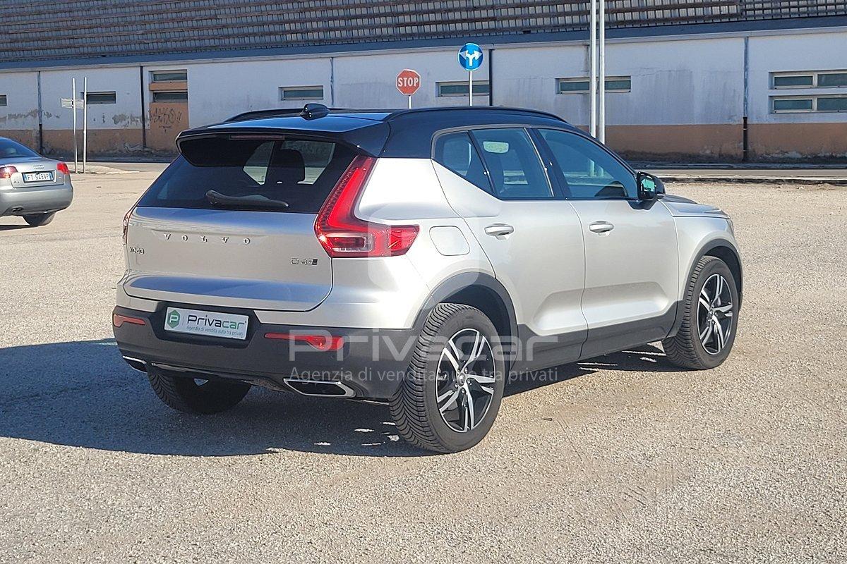 VOLVO XC40 D4 AWD Geartronic R-design