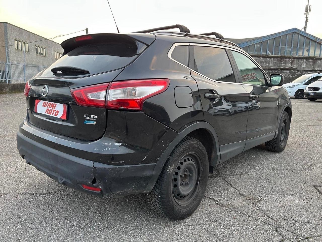 Nissan Qashqai 1.5 dCi LEGGI NOTE