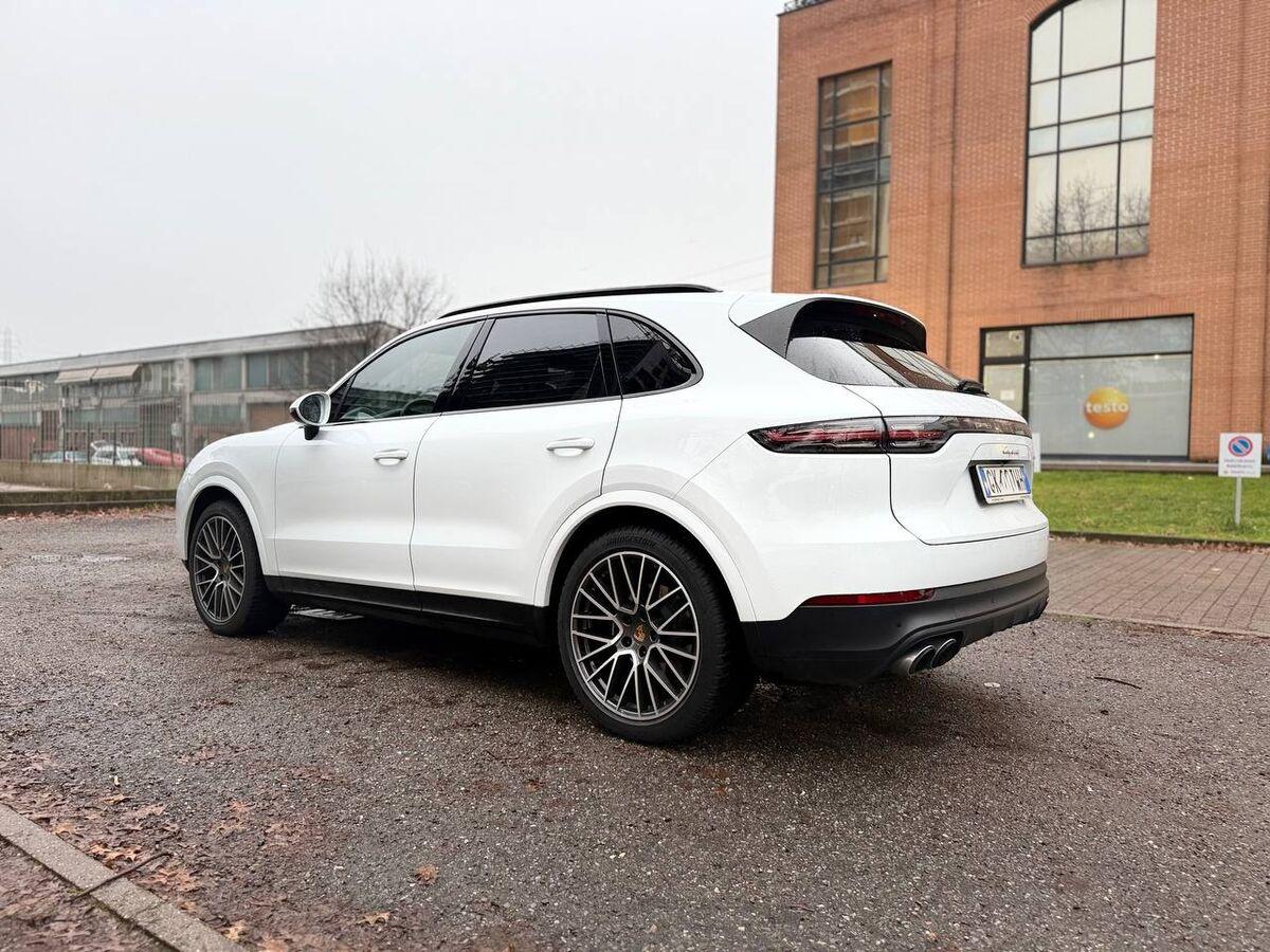 Porsche Cayenne 3.0 tiptronic