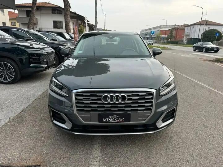 Audi Q2 35 TDI S tronic Business