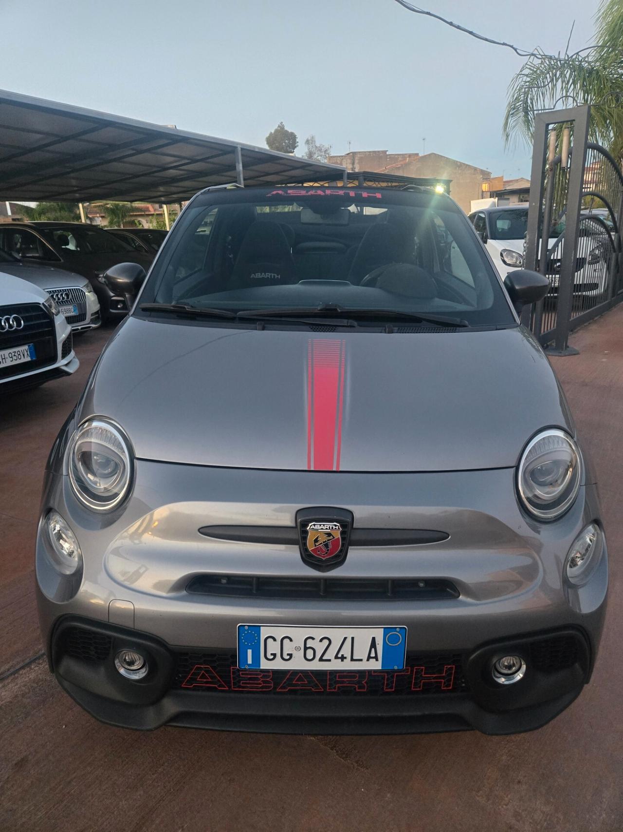Abarth 595 C 1.4 Turbo T-Jet 180 CV Competizione