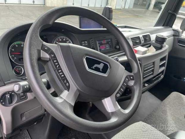 MAN TGL 8.220