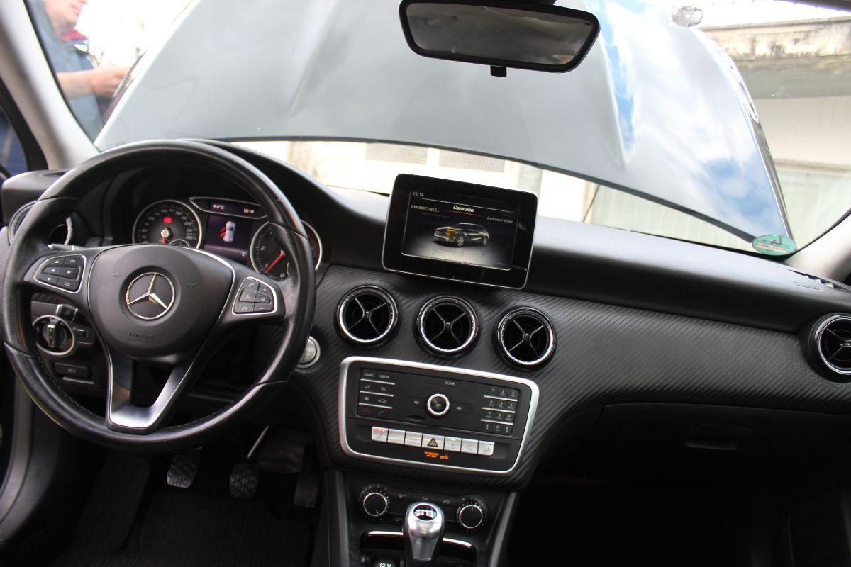 MERCEDES - Classe GLA - GLA 200 d Executive