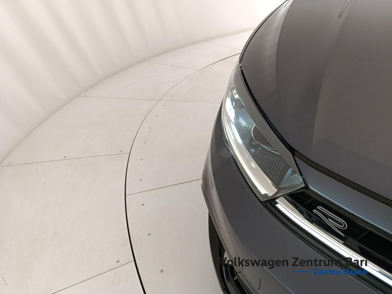 Volkswagen Polo 1.0 tsi r-line 95cv