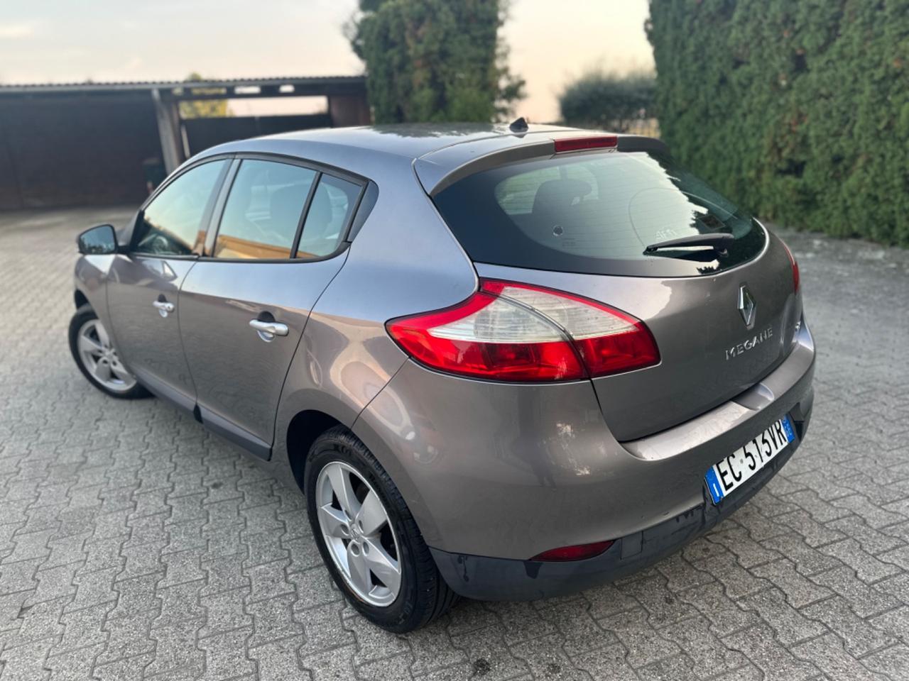 Renault Megane Mégane Coupé 1.5 dCi 110CV Luxe