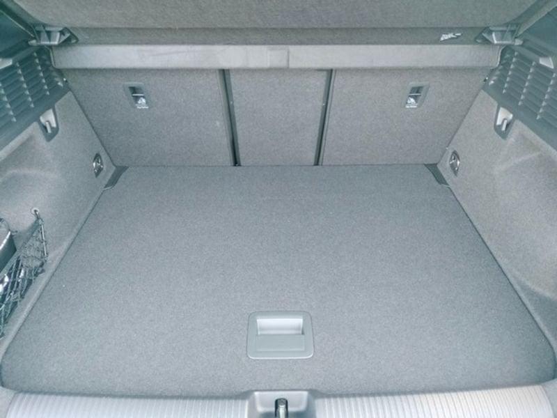 Audi Q2 2.0 30 TDI S LINE Interno ed esterno