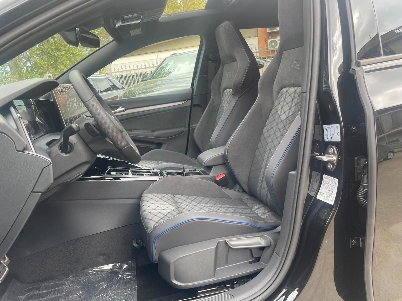 Volkswagen Golf 2.0 TDI 150 CV DSG SCR R-Line