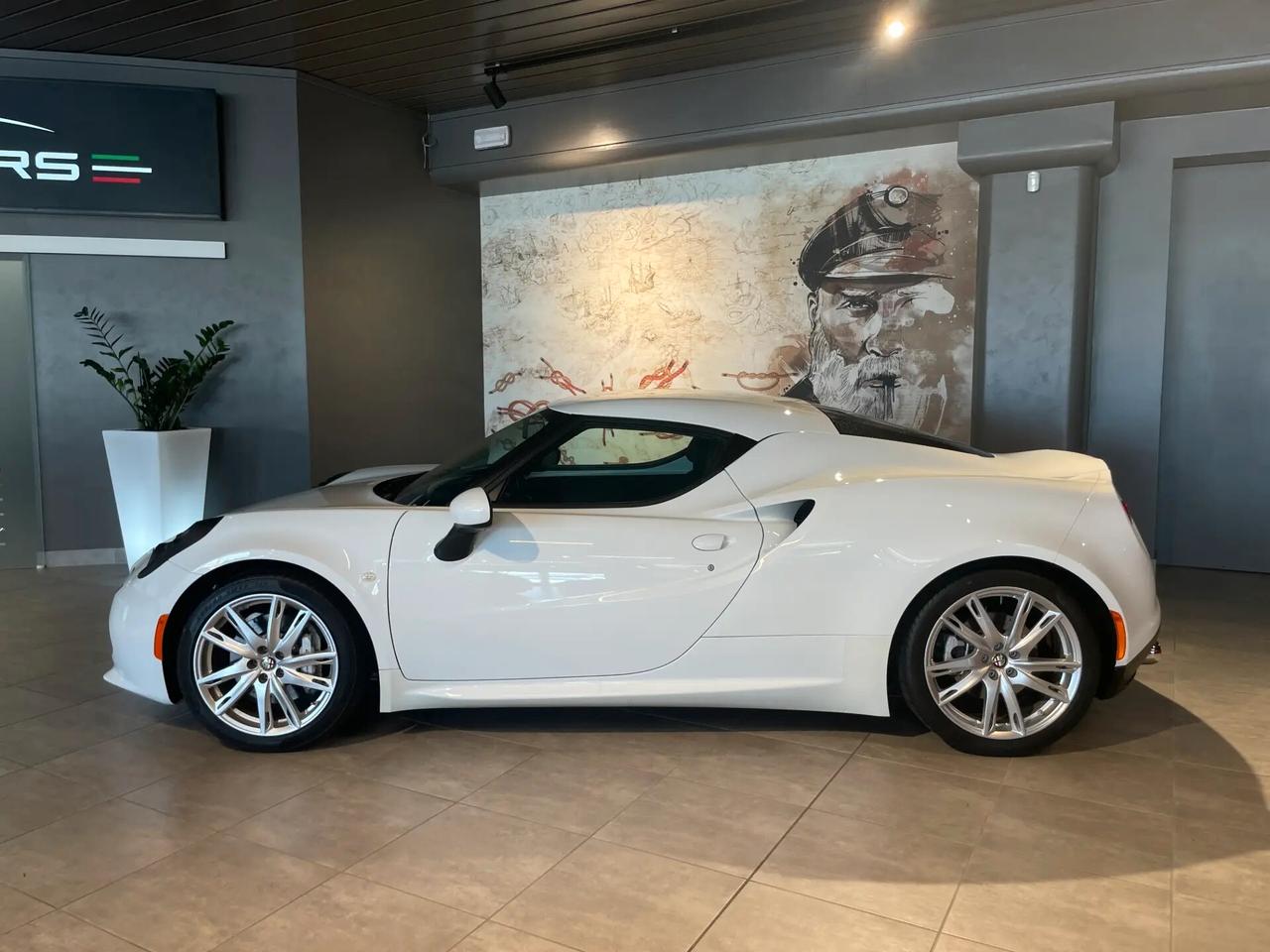Alfa Romeo 4C 1750 TBi