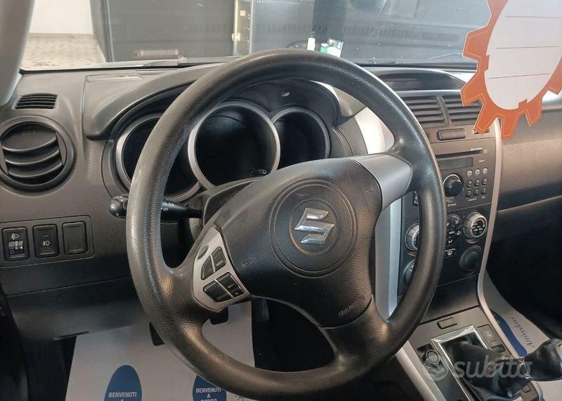 Suzuki Grand Vitara Grand Vitara 1.9 ddis offroad Evolution 3p