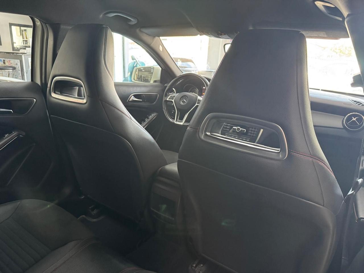 Mercedes-benz GLA 200 CDI Automatic 4Matic Premium TENUTA BENISSIMO SUBITO DISPONIBILE