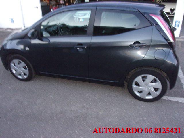 TOYOTA Aygo X-business 1.0 VVT-i 69 CV 5 porte