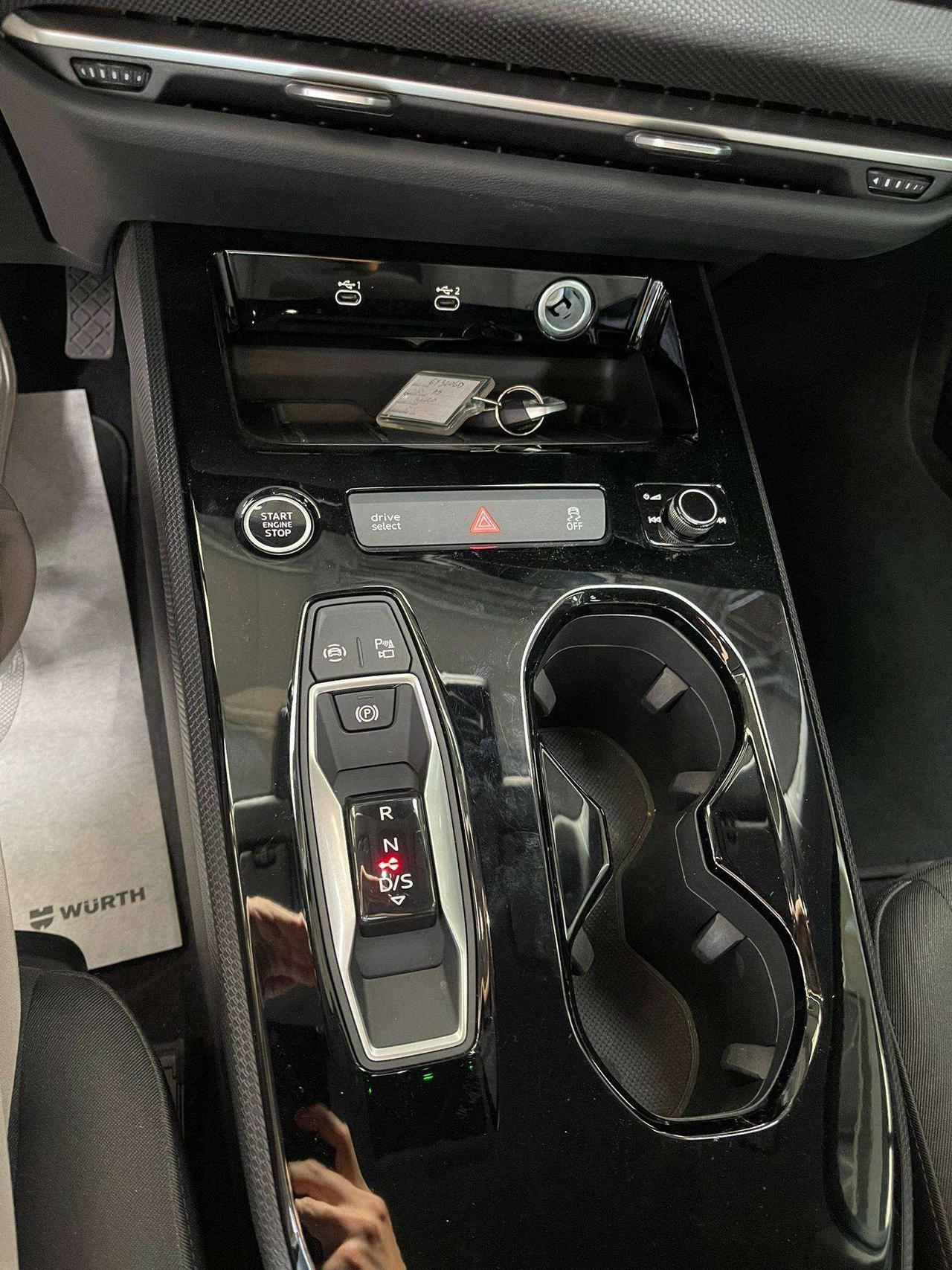 Audi A5 2.0 tdi mhev 204CV s-tronic