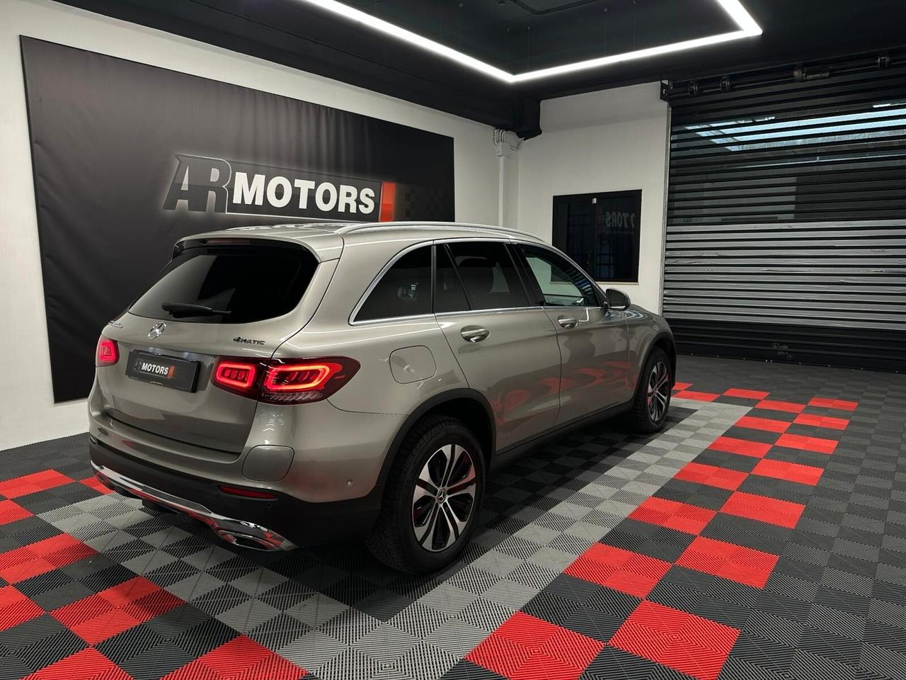 GLC 300 de 4Matic PREZZO REALE IVA ESPOSTA