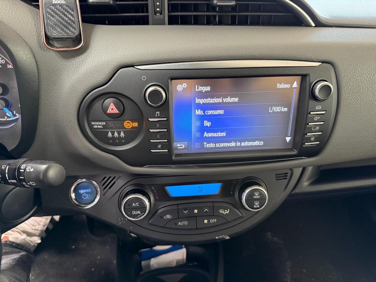 Toyota Yaris 1.5 benzina/Hybrid 73cv automatica