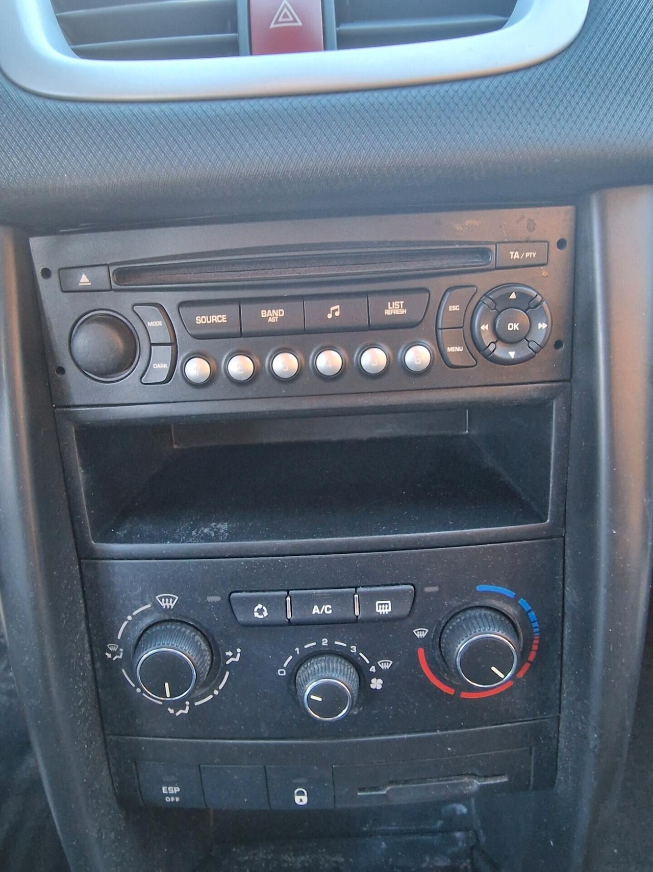 Peugeot 207 1.4 HDi 70CV FAP 5p. XS, 133 mila chilometri