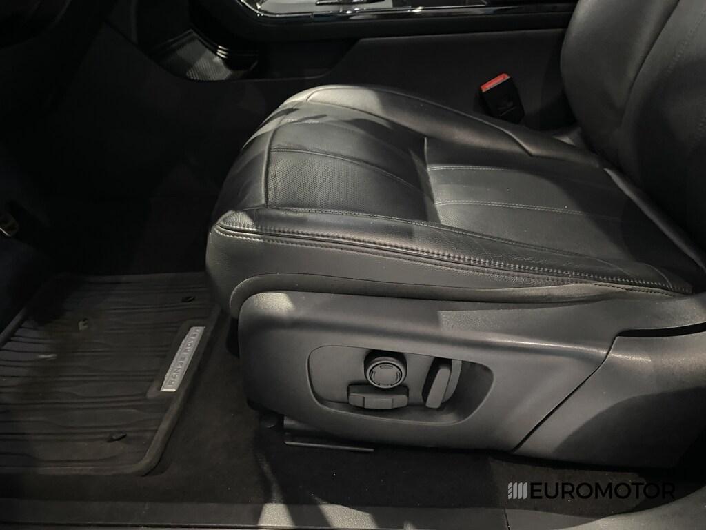 Land Rover Range Rover Evoque 2.0 D I4 MHEV R-Dynamic SE AWD Auto