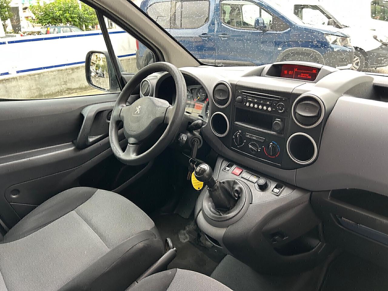 Peugeot PARTNER 1.6 HDI 3 POSTI “ 100 CV “