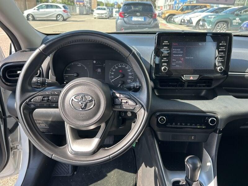 Toyota Yaris Yaris 1.5 Hybrid 5 porte Active IVA ESPOSTA COMPRESA GARANZIA FINO AL 2033