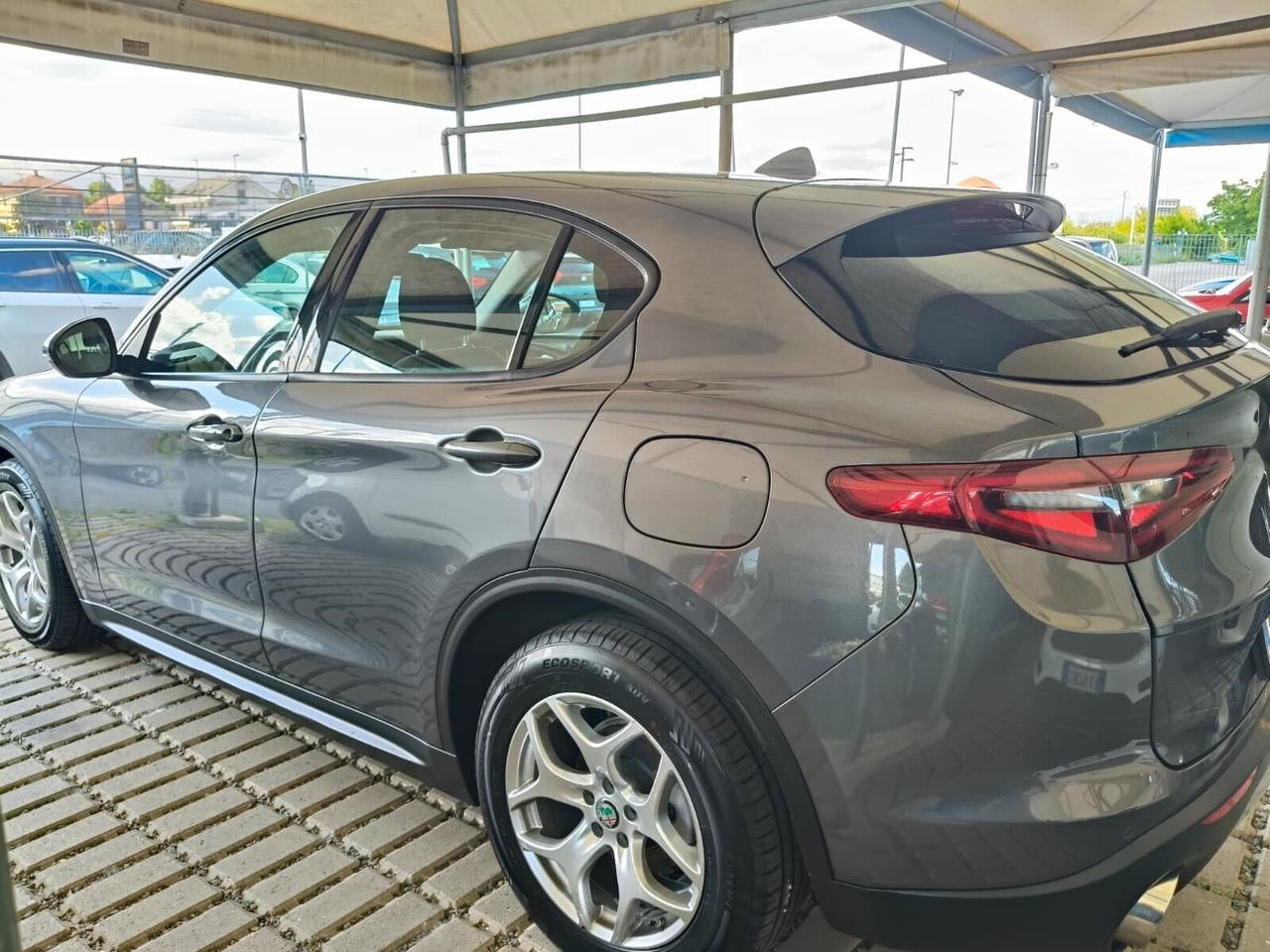 Alfa Romeo Stelvio AUTOCARRO N1 2.2 Turbodiesel 160 CV AT8 RWD Business