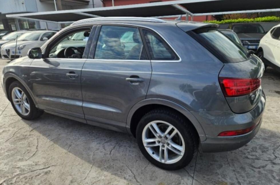 Audi Q3 2.0 TDI 150 CV quattro Business
