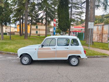 RENAULT 4