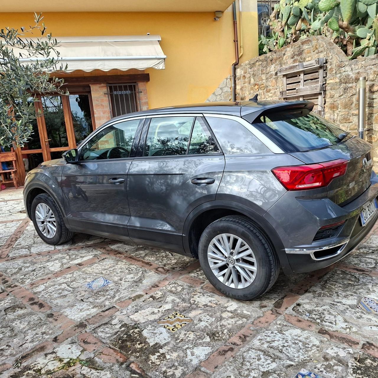 Volkswagen T-Roc 1.6 TDI SCR Style BlueMotion Technology