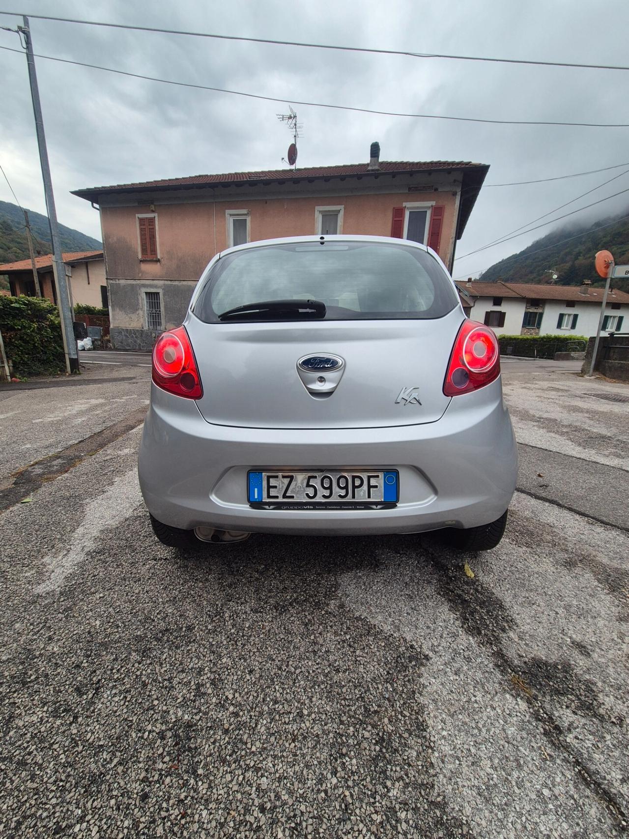 Ford Ka euro 6 con 57000 chilometri neopatentati