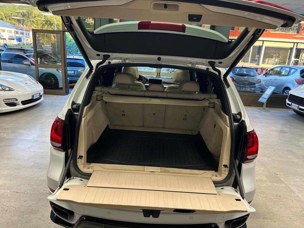 Bmw X5 xDrive30d 258CV Experience